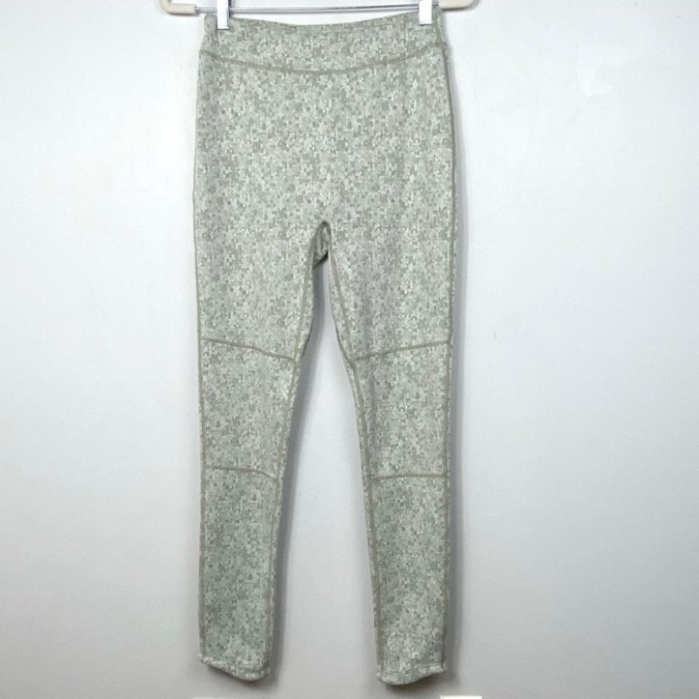 Gymshark Fleur Textured Leggings‎ Washed Khaki Size Large High Rise Yoga Pants L